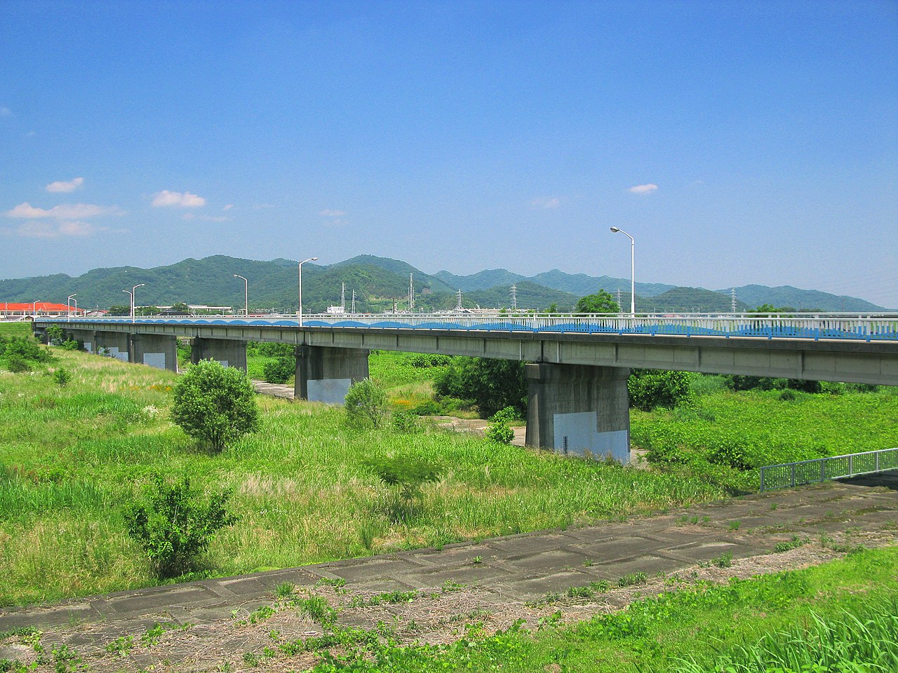Iwai Bridge crossing the Watarase River at Ashikaga