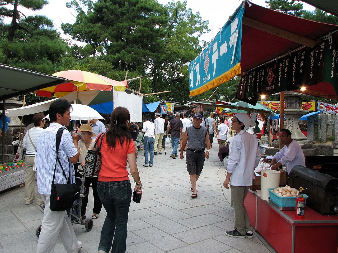Japanese shrine flea market scene