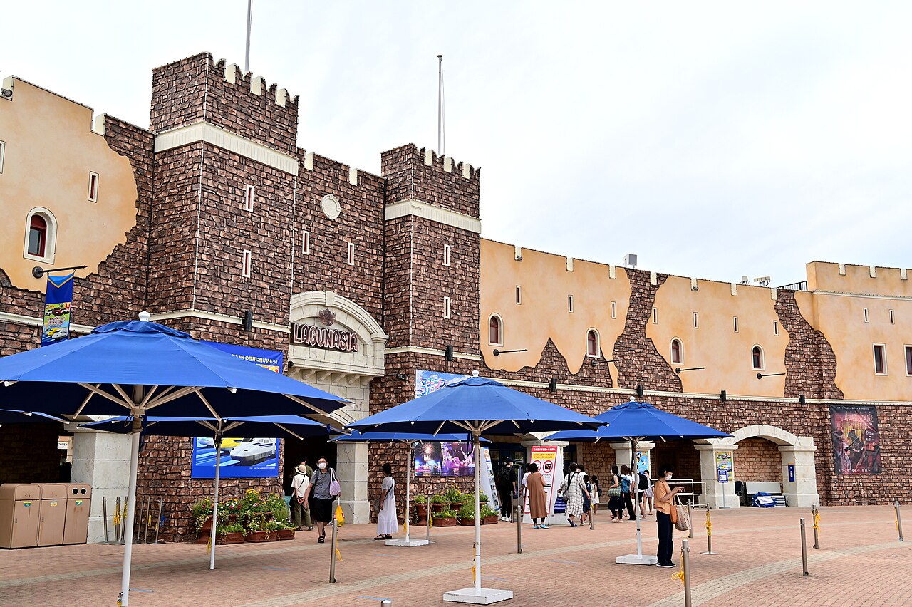 Lagunasia theme park section