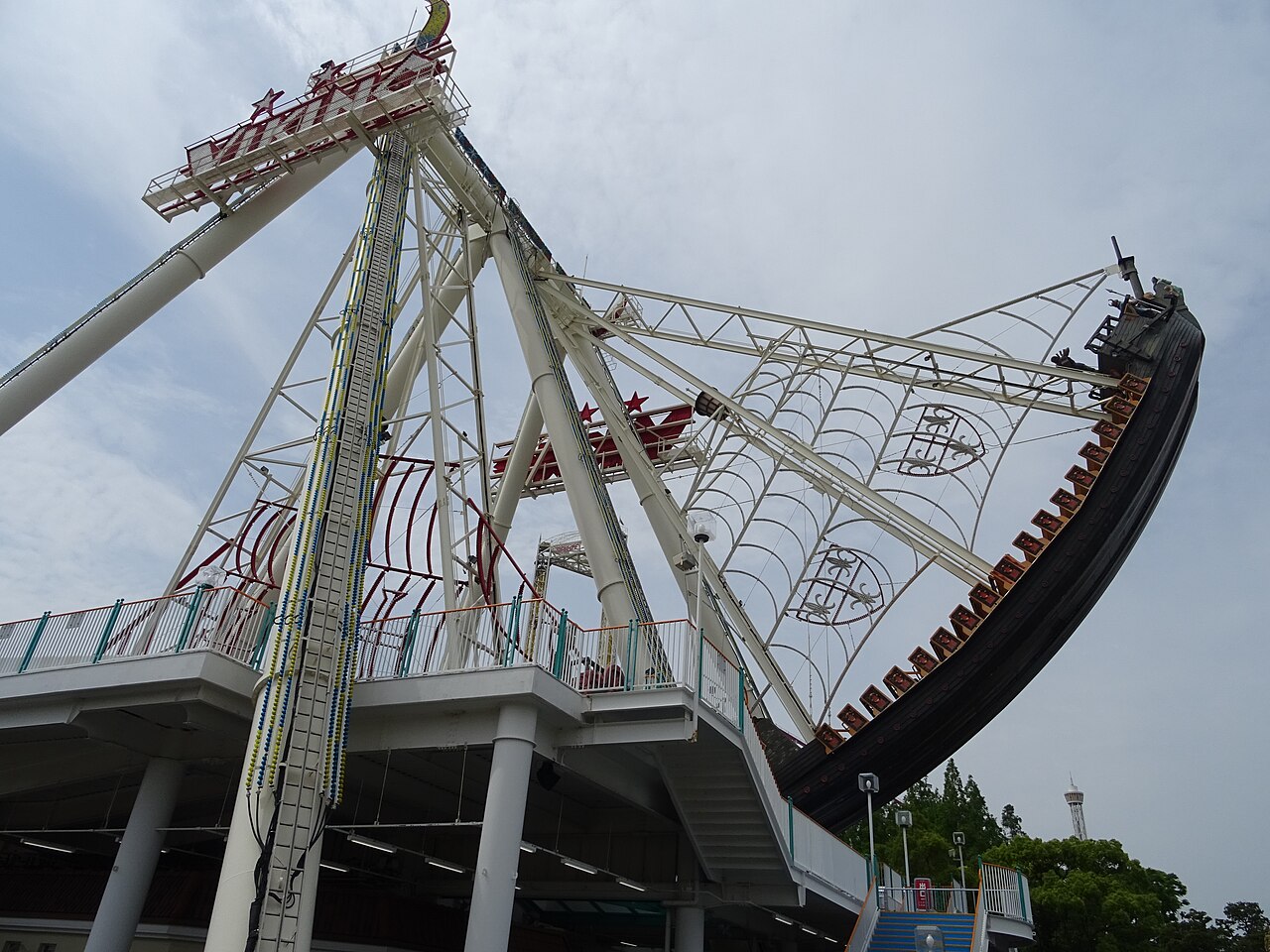 Viking swinging ship ride at Nagashima Spa Land