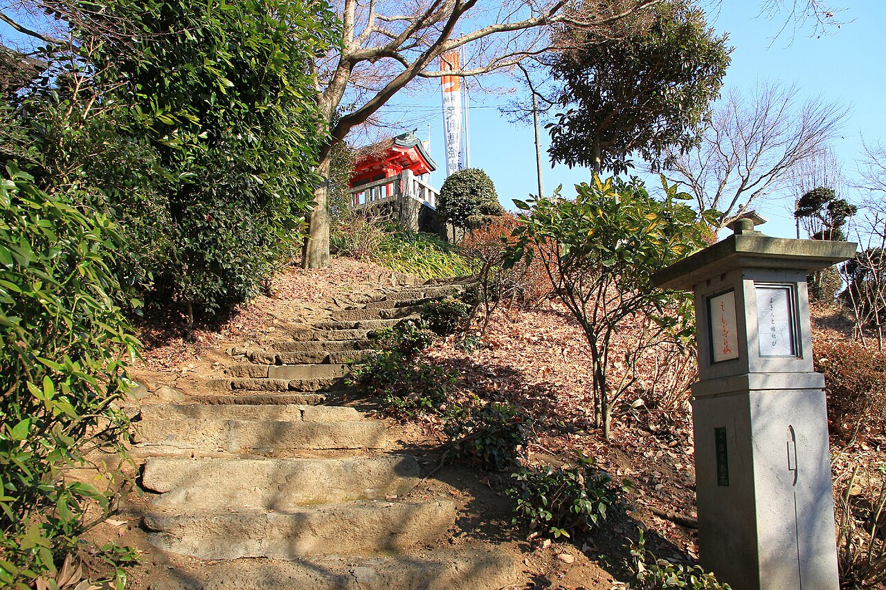 Enmusubizaka matchmaking stairs at Ashikaga Orihime Shrine
