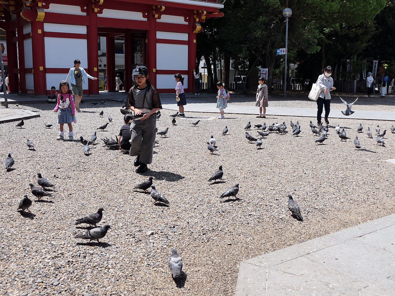 Osu Kannon pagoda area
