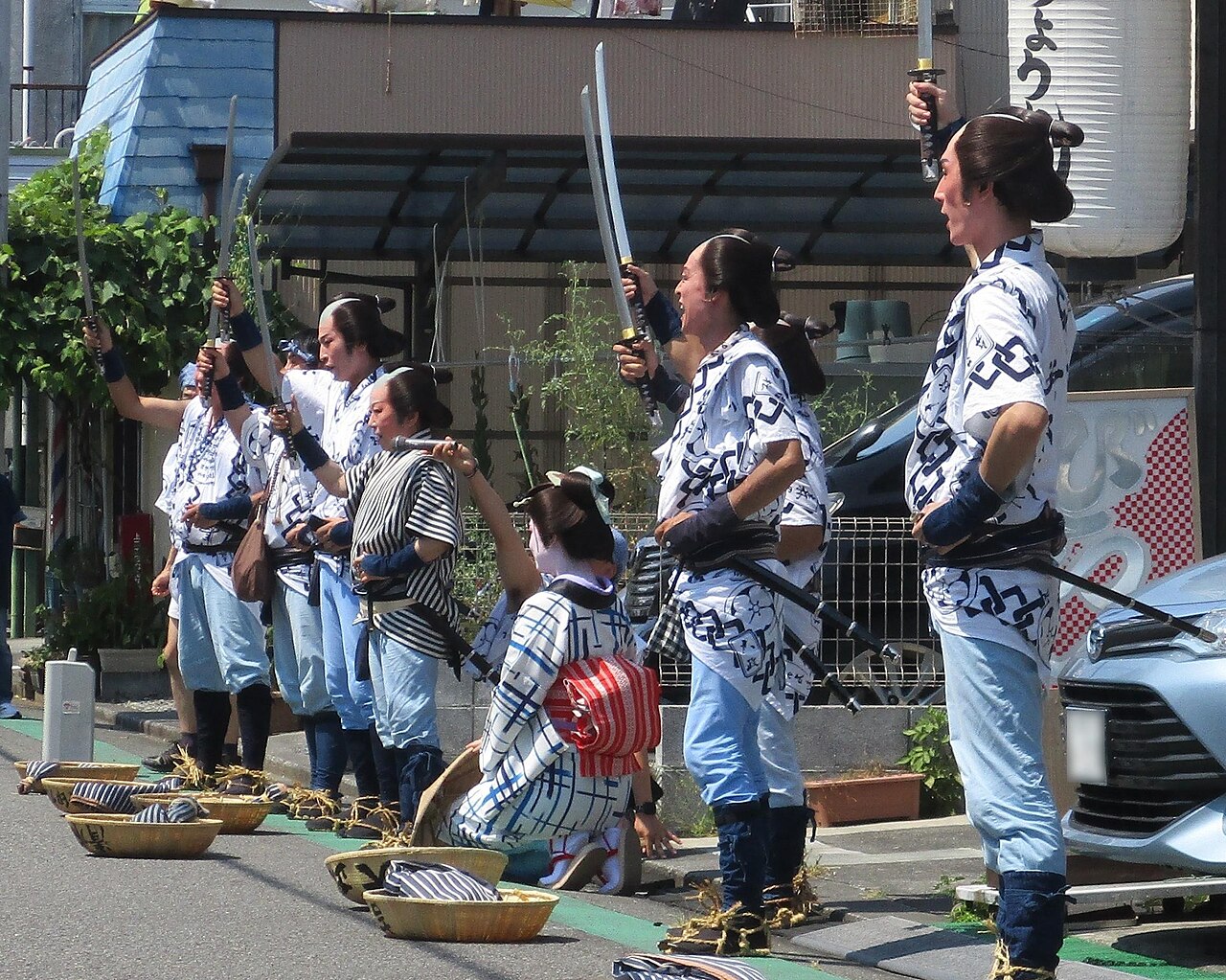Shimizu Minato Matsuri Jirocho parade with performers in Edo-period costume