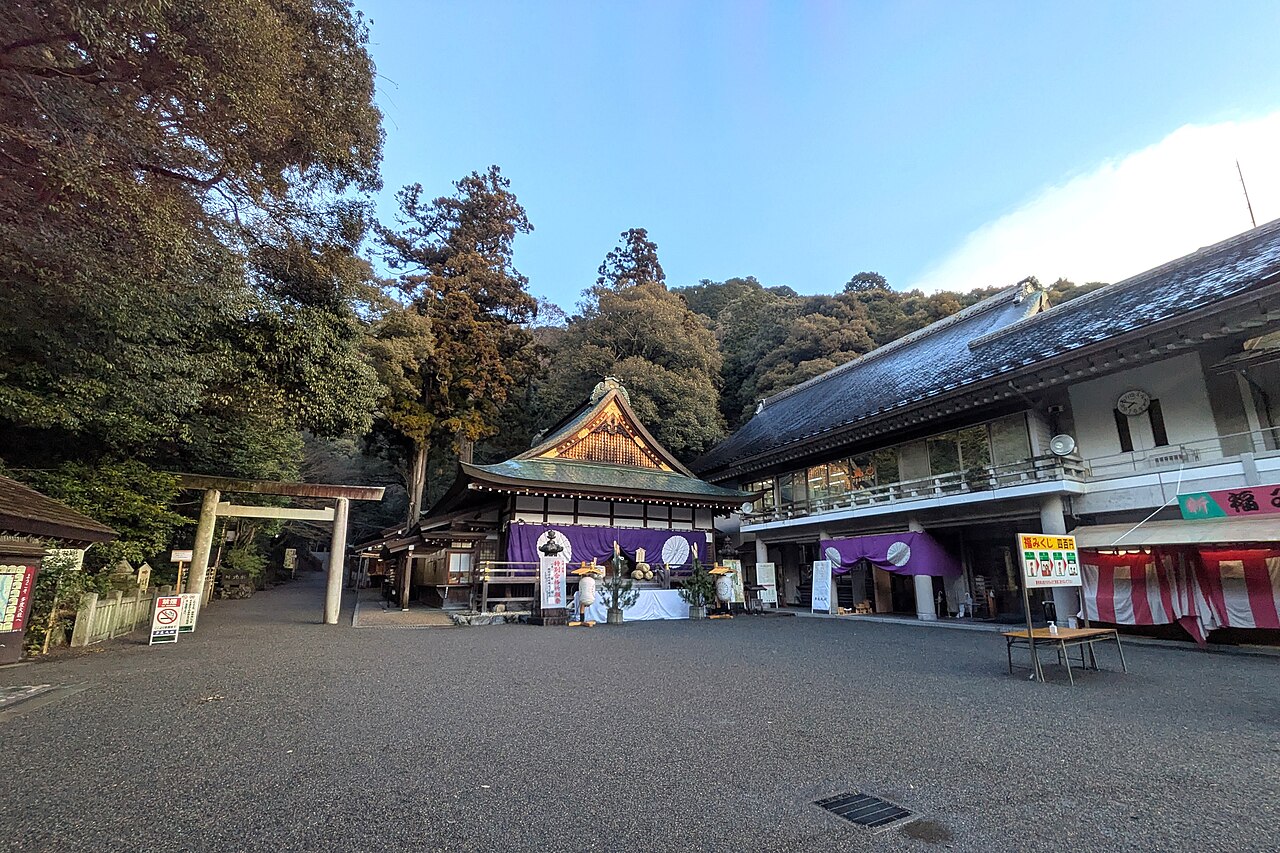 Tado Shrine in winter with snow
